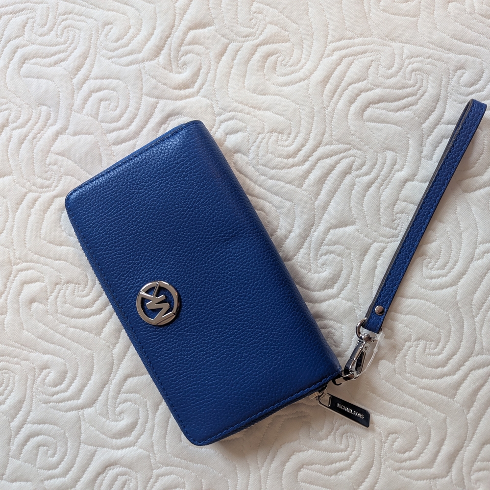 Michael Kors Blue Wristlet Wallet